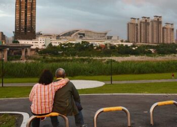 「房價在高點之後會跌」　她嘆爸媽理財失敗：叔叔已經退休當包租公