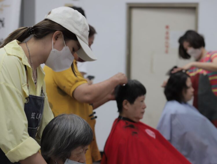 民眾黨高雄市黨部 「與眾無敵愛媽咪_母親節活動」 民眾黨高雄市黨部-「與眾無敵愛媽咪-母親節活動」