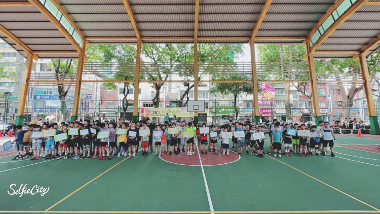 第五屆十方盃3對3籃球賽 母親節前夕200位選手放下手遊 熱情揮灑汗水 第五屆十方盃3對3籃球賽-母親節前夕200位選手放下手遊-熱情揮灑汗水