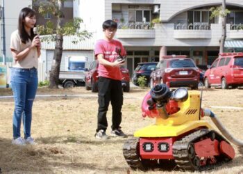 南市採購消防機器人-保障消防員救災安全