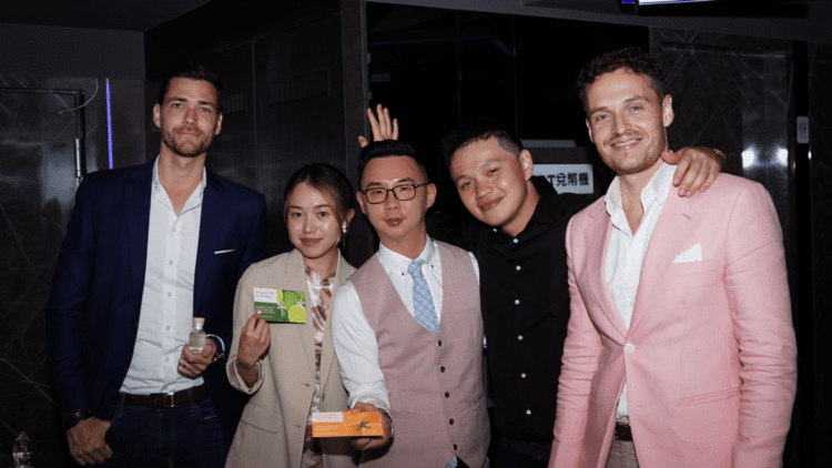 獵香師彭倏耕獨創義大利精油料理 體驗五感極致盛宴 獵香師彭倏耕獨創義大利精油料理-體驗五感極致盛宴