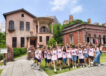 來臺中創作專屬的迷你博物館吧！