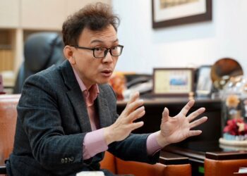 台灣高鐵列車採購遭德媒質疑審查不公？-鄭正鈐：影響國際形象