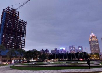 獨家／無法忍受私法人購屋「鑽漏洞」！林右昌揭露雷厲風行「3天快速封堵」過程