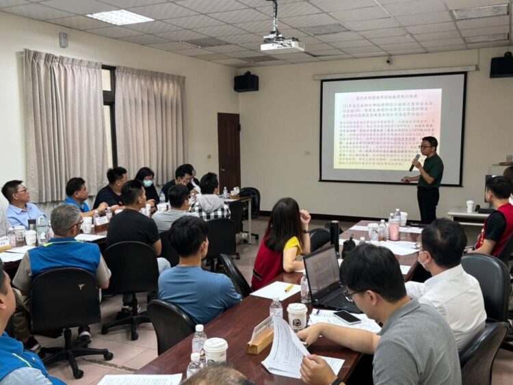 縣府結合審計部南投縣審計室啟動原鄉地區採購業務 輔導交流列車首站從信義鄉公所出發 縣府結合審計部南投縣審計室啟動原鄉地區採購業務-輔導交流列車首站從信義鄉公所出發