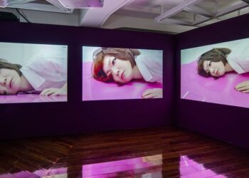 凝視百年來的藝術家身影-國家攝影文化中心多重鏡像中的自我身影展覽開幕