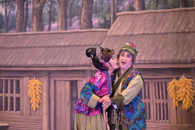 明華園第一丑角陳勝在登台飆戲 陰陽界-錯中錯梧棲壓軸鉅獻 明華園第一丑角陳勝在登台飆戲-陰陽界-錯中錯梧棲壓軸鉅獻