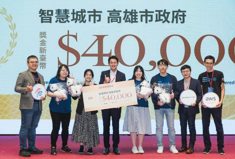 臺灣首次生成式黑客松應用競賽落幕 讓下世代新創獨角獸起步 臺灣首次生成式黑客松應用競賽落幕-讓下世代新創獨角獸起步