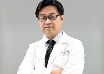 溫馨五月暖到「骨質」裡！別讓沉默殺手「骨質疏鬆症」奪走摯愛家人的健康