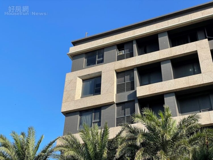 看上戶數少社區「才1年就想賣」!黃大米超有感:請珍惜願意當炮灰的笨蛋 看上戶數少社區「才1年就想賣」!黃大米超有感:請珍惜願意當炮灰的笨蛋