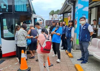 高雄區監理所視察端午連假恆春轉運站疏運整備