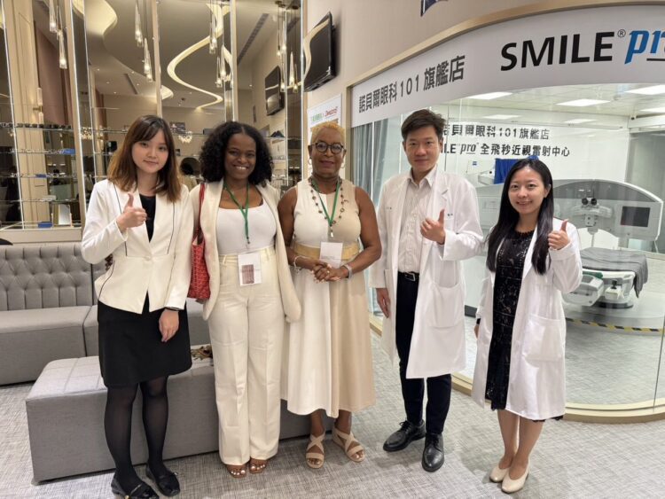 另類台灣之光 知名連鎖眼科診所矯正友邦總理夫人視力