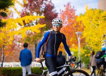 端午獅頭山自行車慢遊 網紅教練「哲睿」陪騎