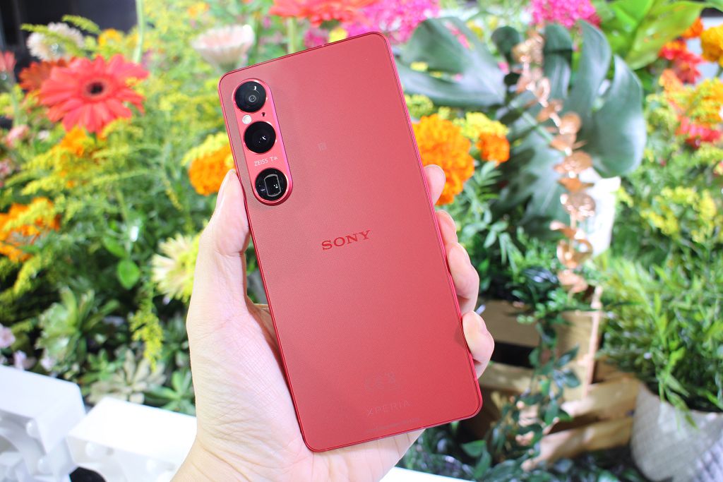 Sony 新旗艦 Xperia 1 VI 共推四色售價公布　中階款 Xperia 10 VI 同步亮相