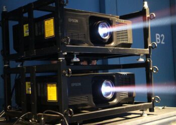 Epson 發表 PQ 系列旗艦 4K 高階工程投影機　音樂劇《囍宴》率先應用演出