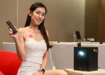 OVO 發表智慧投影機 K9、可 K 歌 HiFi 電視、可移動電視 TT1 開賣