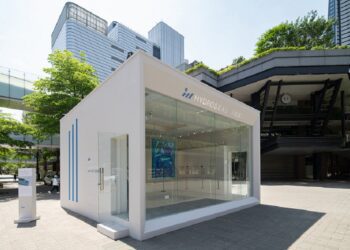 防水工程龍頭廠 打造全球首座「易兆雨中美術館」