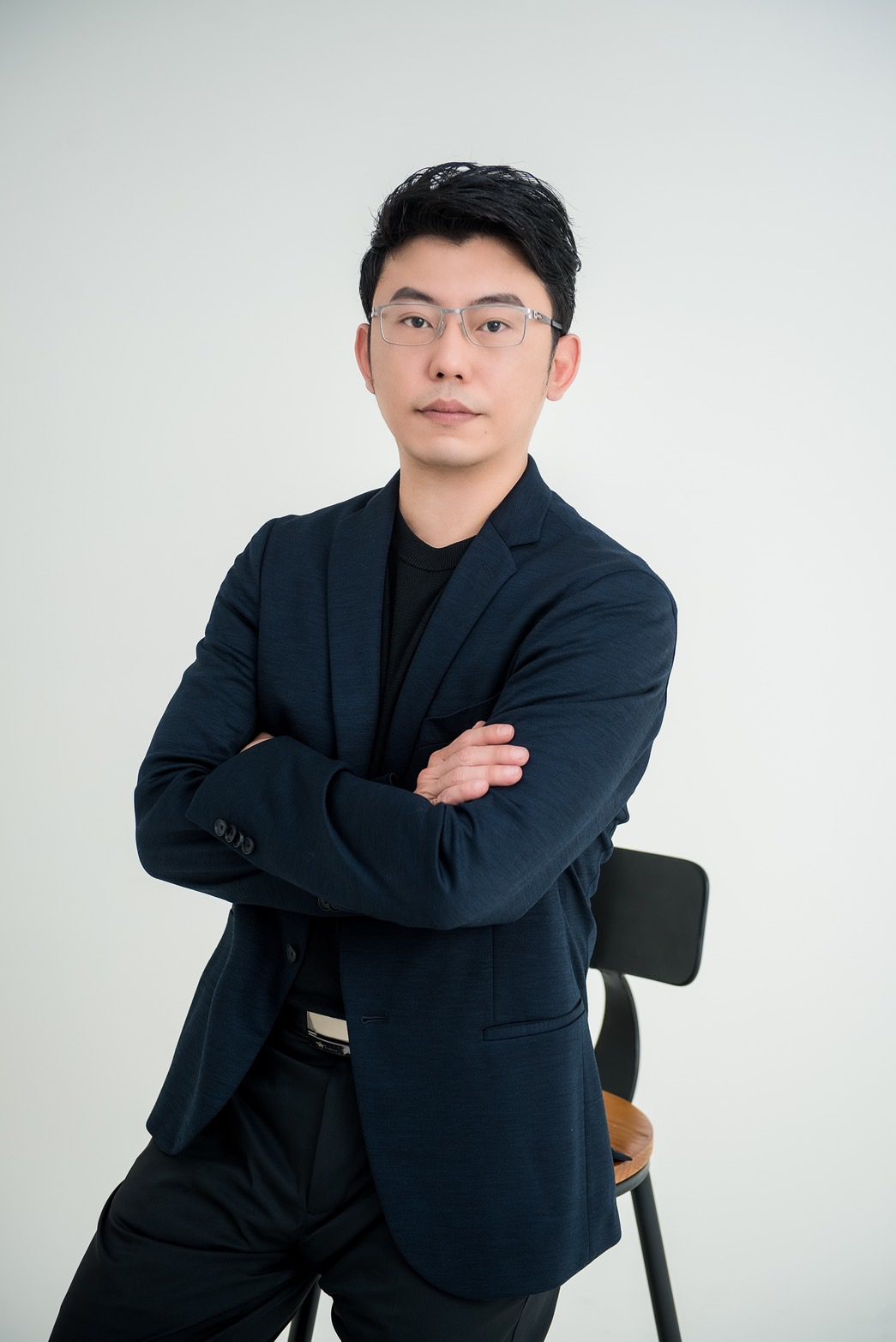 跑步教練李翰暄推防曬品牌 攜手伊格集團贊助清寒學子運動計劃