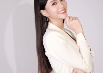 吳宗憲欽點最正直播主菜菜子 5天營業額破三千萬