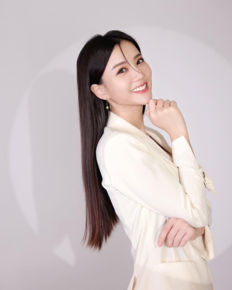 吳宗憲欽點最正直播主菜菜子 5天營業額破三千萬 吳宗憲欽點最正直播主菜菜子 5天營業額破三千萬