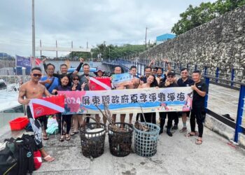 迎接國家海洋日海好友你-屏縣公私協力琉球淨海淨灘