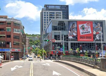 他哭住基隆「天天靠除濕機乾衣」　過來人：房價便宜比較重要