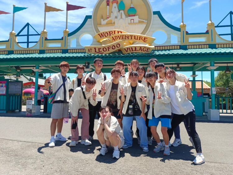 制服風潮再起 讓遊樂園滿載回憶在青春記事本 水陸雙樂園天天暢遊只要銅板價 制服風潮再起-讓遊樂園滿載回憶在青春記事本-水陸雙樂園天天暢遊只要銅板價