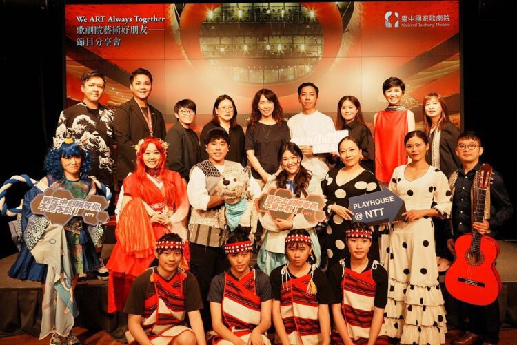 不大不小剛剛好 拿出心中最純粹的童心與孩子共處一夏 不大不小剛剛好-拿出心中最純粹的童心與孩子共處一夏