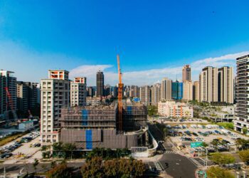 房價壓力來了！「囤房稅2.0」狠襲　他直言「房市衝擊」：餘屋恐大量釋出