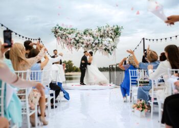 為什麼要舉辦遊艇婚禮？遊艇婚禮有哪些優點？準新娘快看！