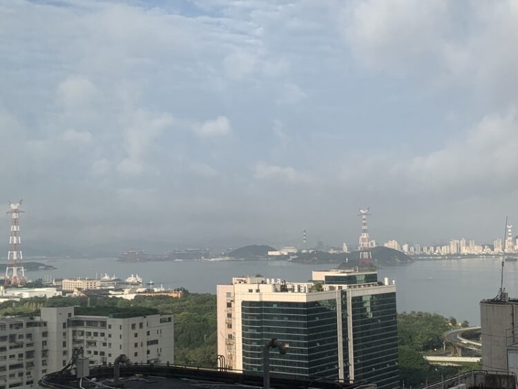 陸委會即日起調升中國大陸及香港澳門旅遊警示為「橙色」燈號-建議國人避免非必要旅行