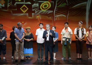 教育部長讚揚《來自山中的聲音》期許讓台灣在地故事走向國際！