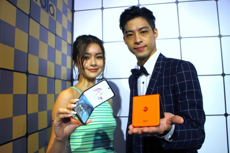 外螢幕加大、再多 IPX8 防水，motorola 摺疊新機 razr 50、razr 50 ULTRA 預定 7 月開賣