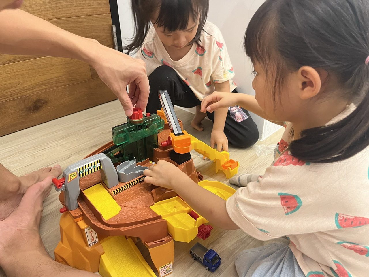 網友開箱電商618「這樣買」老公心甘情願顧小孩