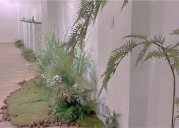 陳玉潤、林篤騫、藍陳福堂三大藝術家 花藝、陶藝、攝影跨界聯展