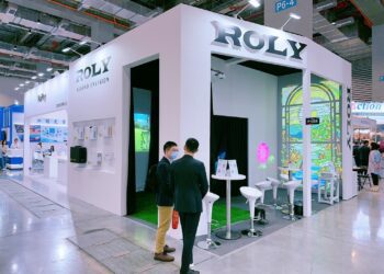 COMPUTEX展亮相 台灣本土品牌推出高質感光影3LCD技術