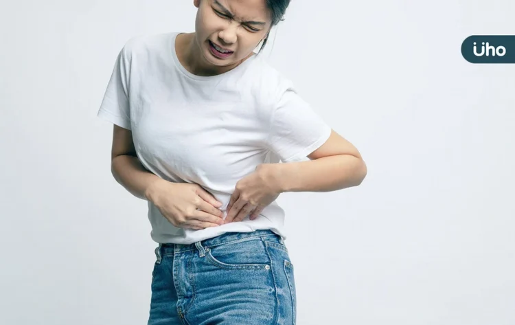 「這種腹痛」千萬別忍!恐是膽囊炎發作⋯醫揭「2症狀」都因結石卡住 膽囊炎發作