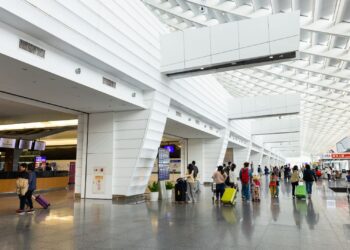 暑期出國旅遊旺季-網路穩定成旅客首要考量