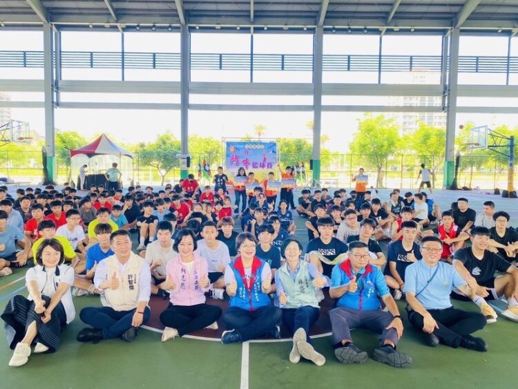 高雄市救國團幼獅青年盃三對三籃球賽熱血開幕 高雄市救國團幼獅青年盃三對三籃球賽熱血開幕