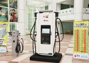 中央補助台南電動汽車充電示範場域-　目標台南各區有電充