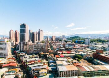 房市泡沫恐爆？全台「21區賣不掉」　他直言：斷頭棄房遲早的事