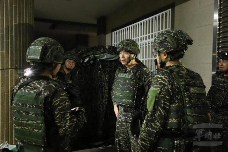 梅總長視導海鋒大隊 肯定務實操演與努力 梅總長視導海鋒大隊 肯定務實操演與努力