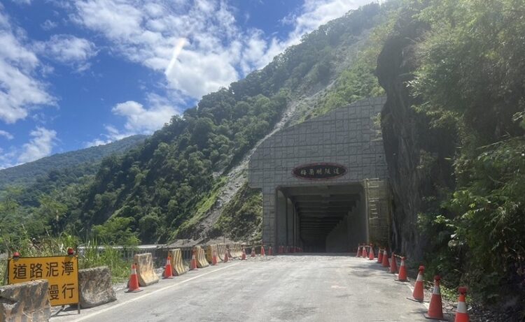 南橫公路梅蘭明隧道路段恢復主線通行 南橫公路梅蘭明隧道路段恢復主線通行