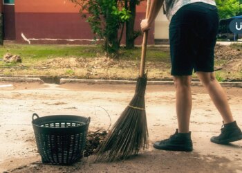 颱風過後要注意什麼？清理災損必知：沒先做「這6步」恐喝污水又染病