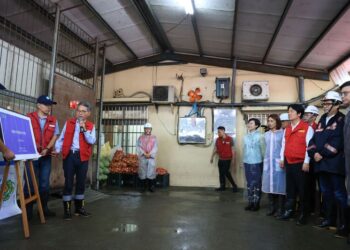 總統賴清德前往美濃勘災-陳其邁感謝中央協助地方減輕受災戶負擔