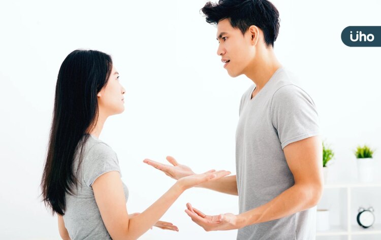 當夫妻吵架時,伴侶出現「這個表情」很危險!研究:4年後就會離婚 當夫妻吵架時,伴侶出現「這個表情」很危險!研究:4年後就會離婚