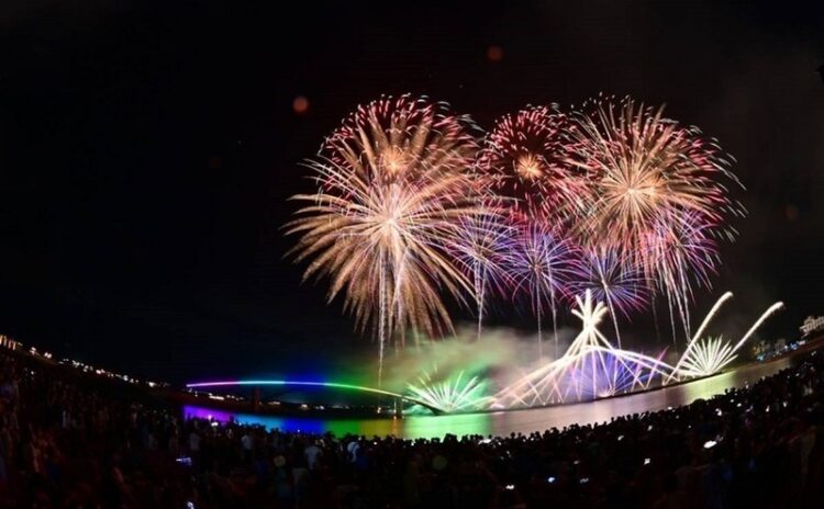 「2024澎湖國際海上花火節」感動閉幕 陳光復邀約2025再相會 「2024澎湖國際海上花火節」感動閉幕-陳光復邀約2025再相會