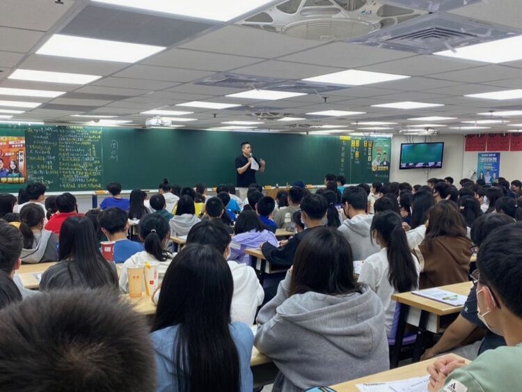 網知科學教育攜手周俞化學線上學院　打造高中必修、選修化學的學習新篇章