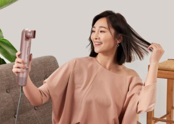 謎樣物品引起木訥男友誤會 網友意外發現超好用吹髮神器