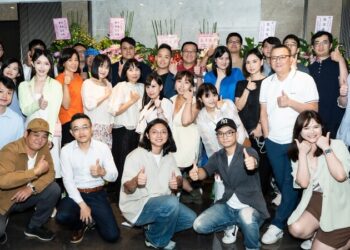 掌握ai趨勢搶先布局-雷夫數據科技攜手六略科技-共創行銷新局